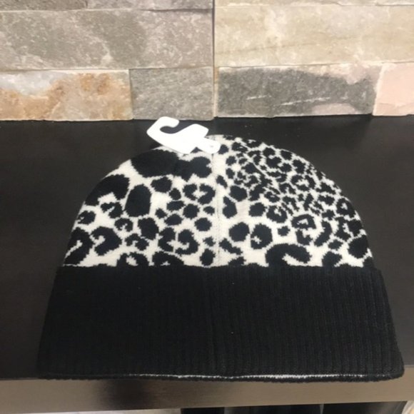 Michael Kors Women's Leopard Knit Beanie - Picture 5 of 5